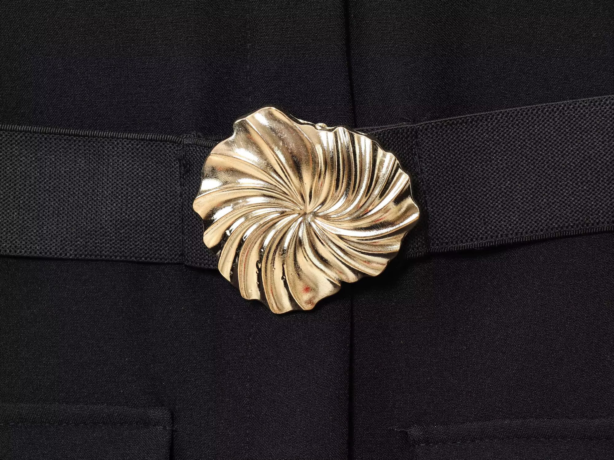 Anaïs | Sculpted Button Midi Dress