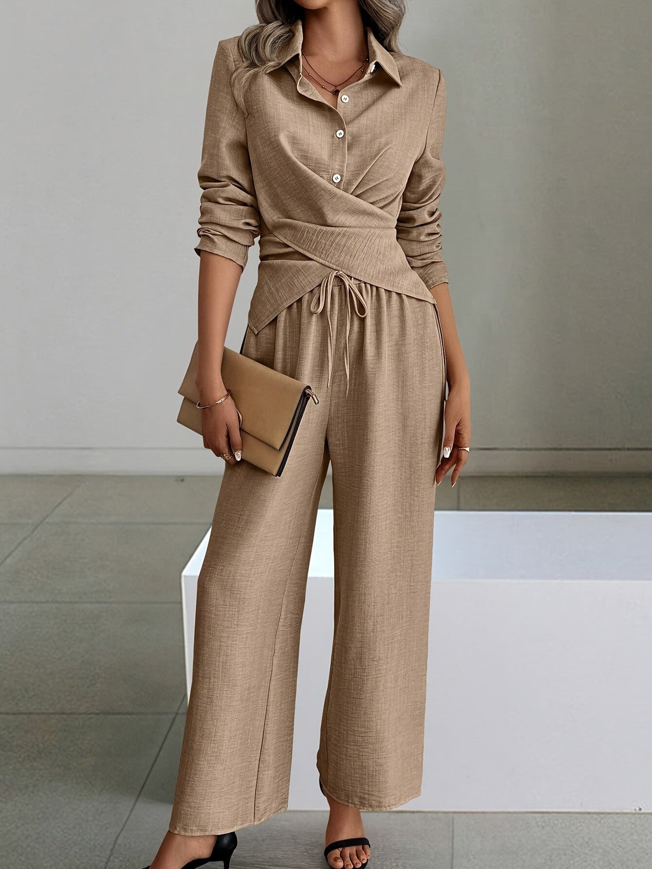 Sara | Elegant Two-Piece Suit