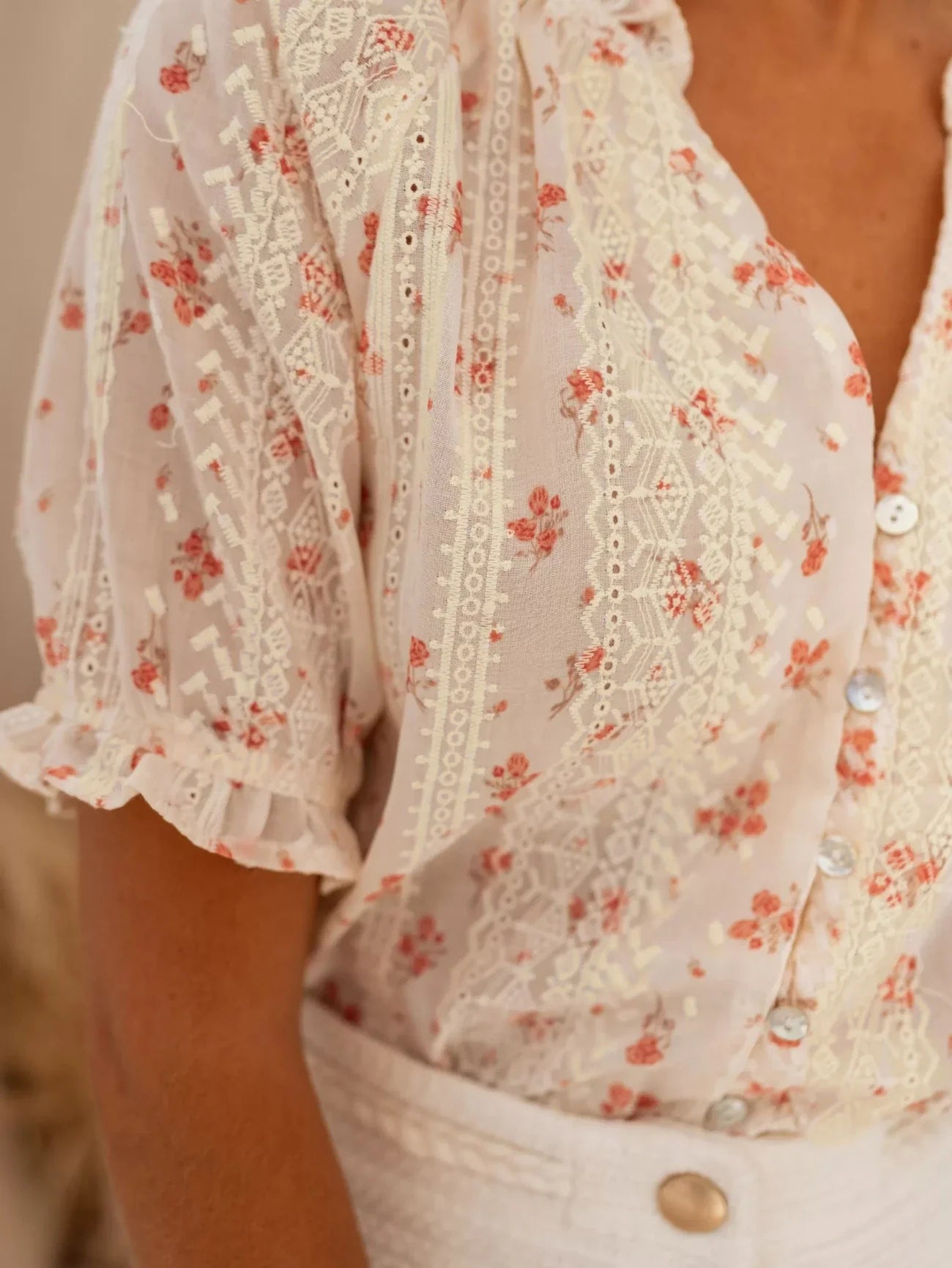 Elina | Romantic Summer Blouse
