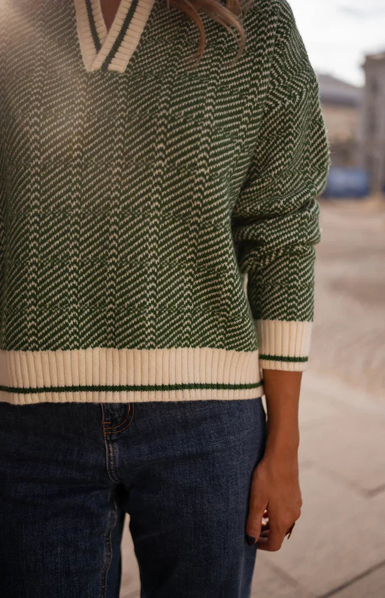 Solène | Green V-Neck Sweater