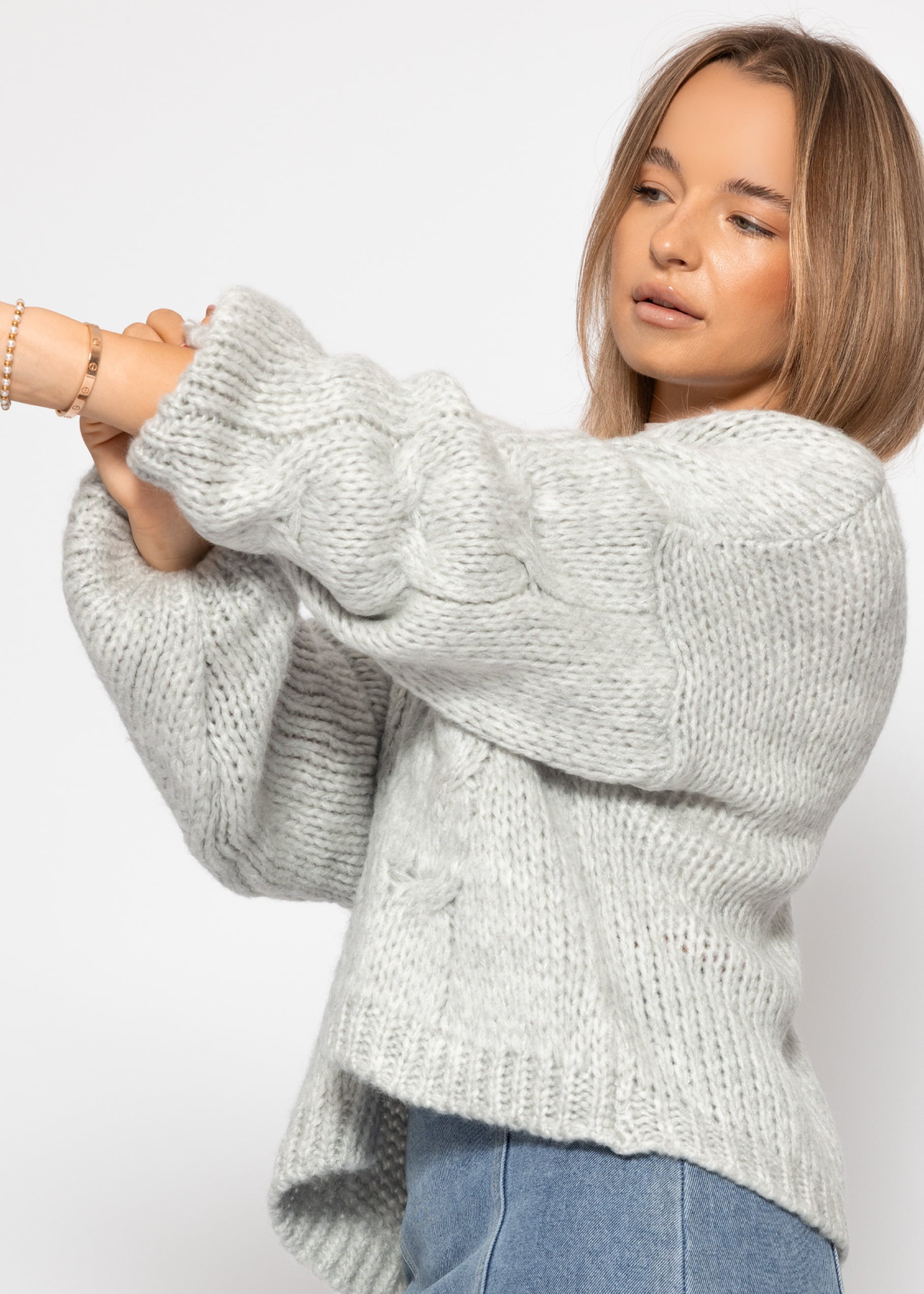 Odette | Cable Knit Cardigan
