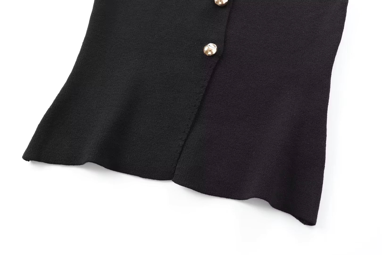 Salomé | Knitted Button Vest