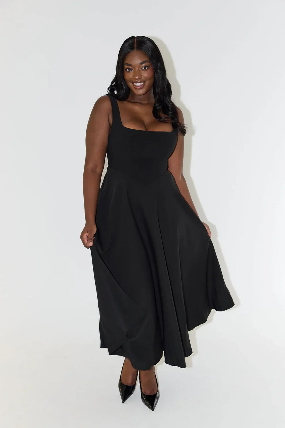 Solena – Parisian Flow Midi Dress