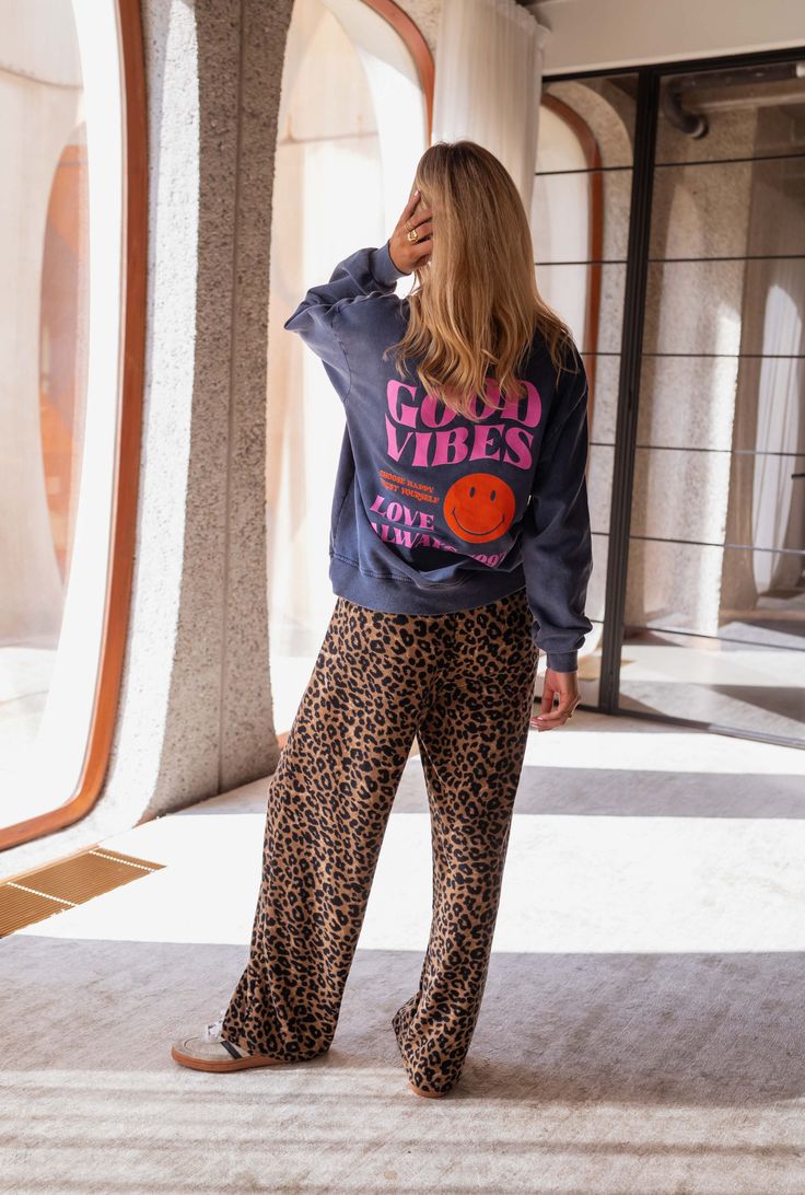 Mira | Leopard Sweatpants