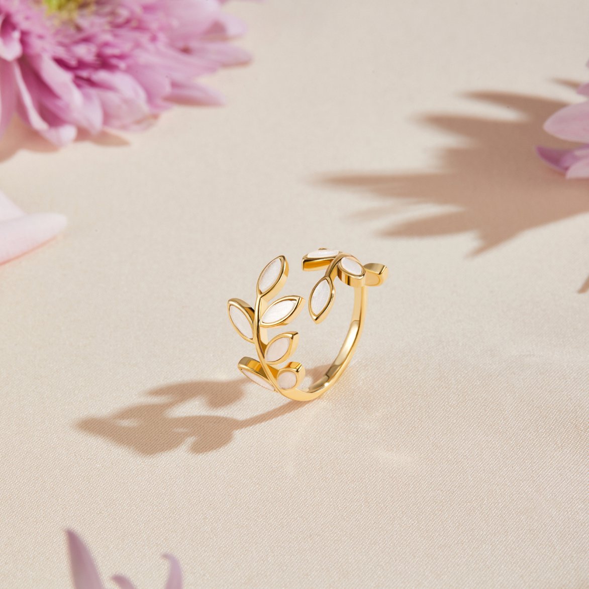 Liora – Gold-Plated Ring